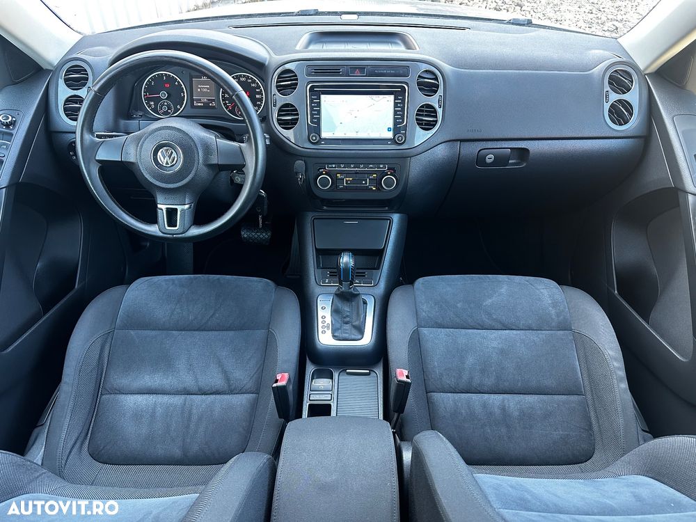 Volkswagen Tiguan 2.0 TDI 4Motion DSG Sport & Style - 27