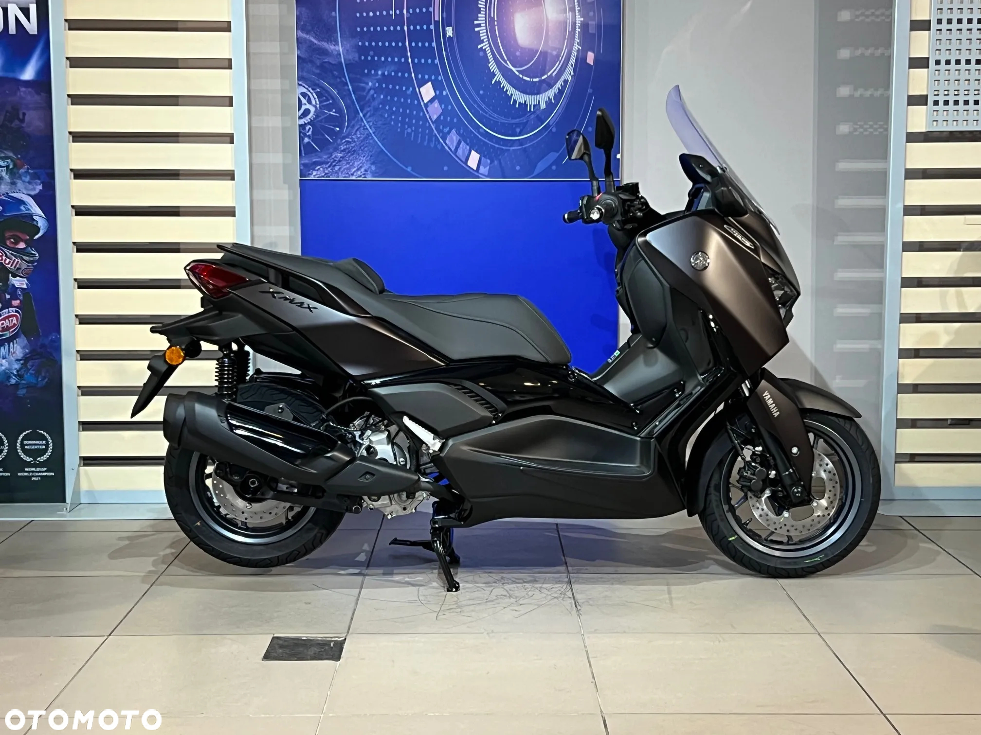 Yamaha X-max - 9