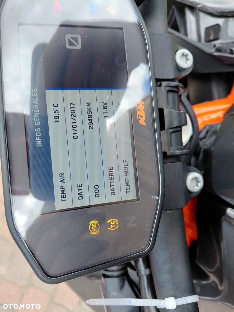 KTM Super Duke - 10