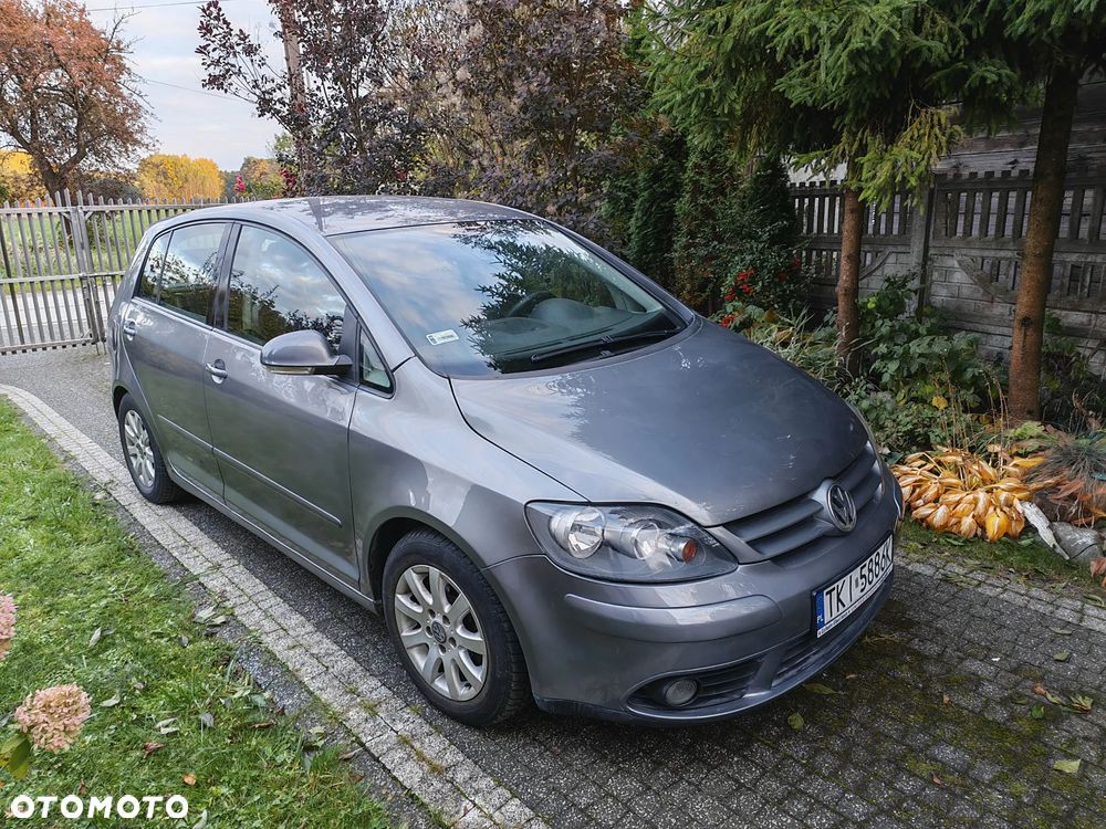 Volkswagen Golf Plus 2.0 TDI DPF Comfortline - 1