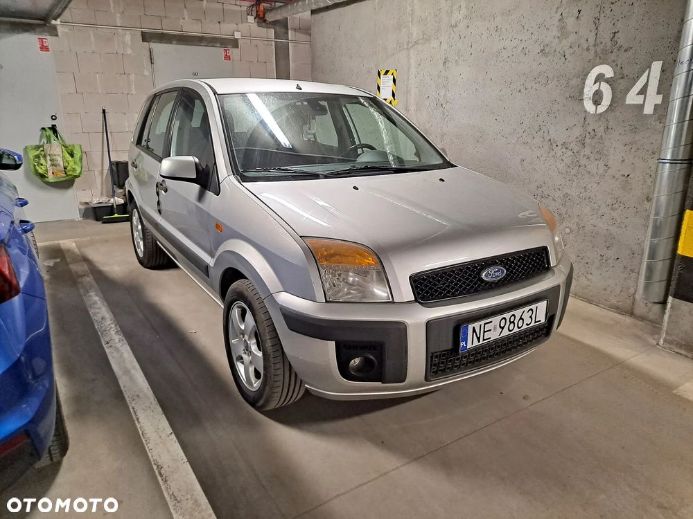Ford Fusion 1.4 Ambiente - 1