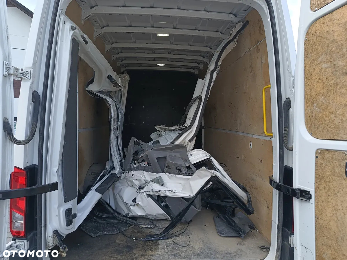 Volkswagen Crafter - 8