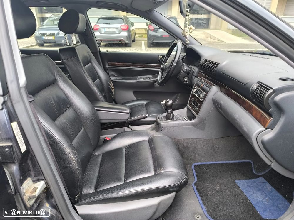 Audi A4 Avant 1.9 TDI Attraction - 3