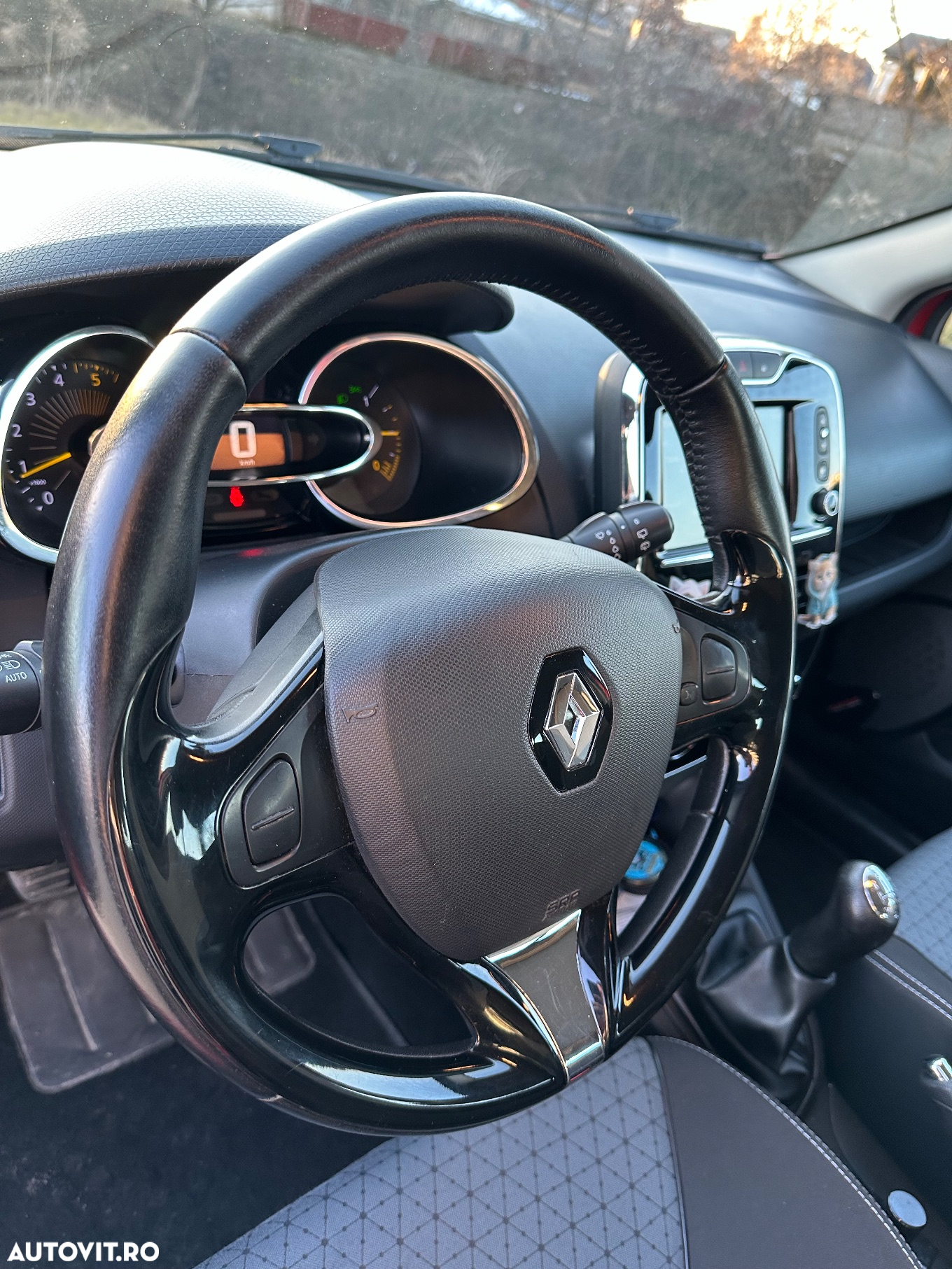 Renault Clio (Energy) dCi 90 Start & Stop LIMITED - 7