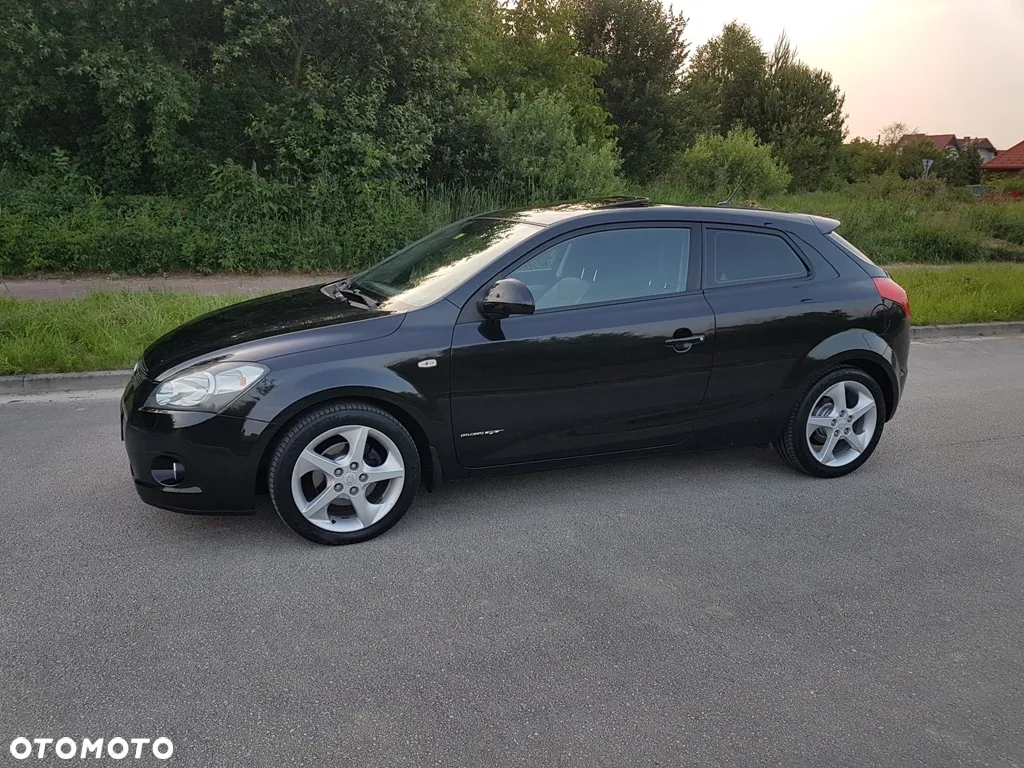 Kia ProCeed Pro_cee'd 2.0 Optimum + - 18