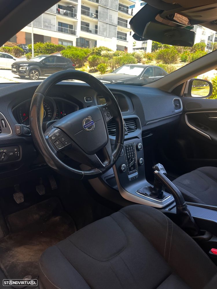 Volvo V40 1.6 D2 R-Design Momentum - 23