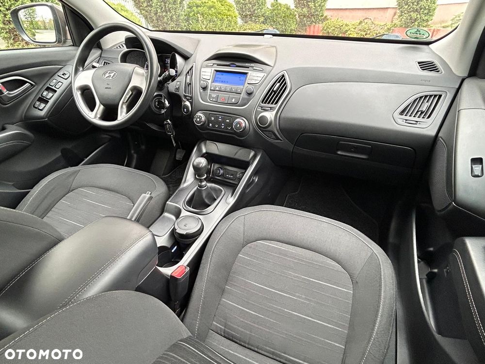 Hyundai ix35 blue 1.6 2WD Finale - 21