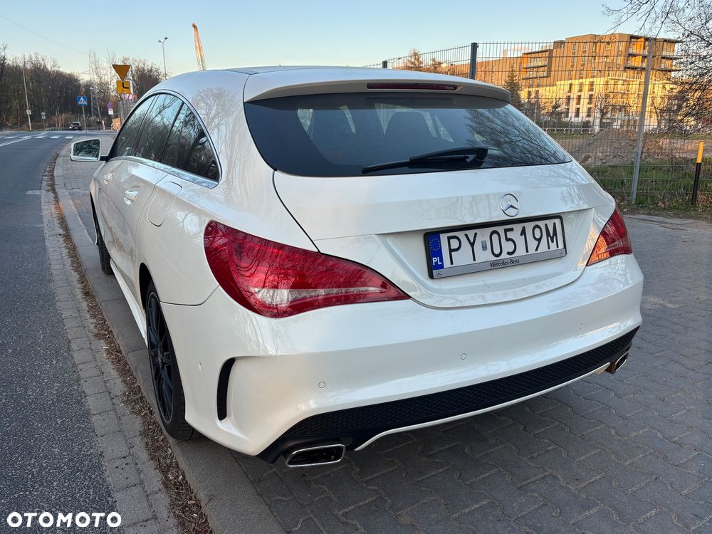 Mercedes-Benz CLA 250 4-Matic AMG Line - 3