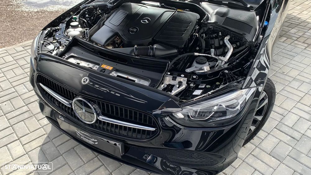 Mercedes-Benz C 300 e Avantgarde - 36