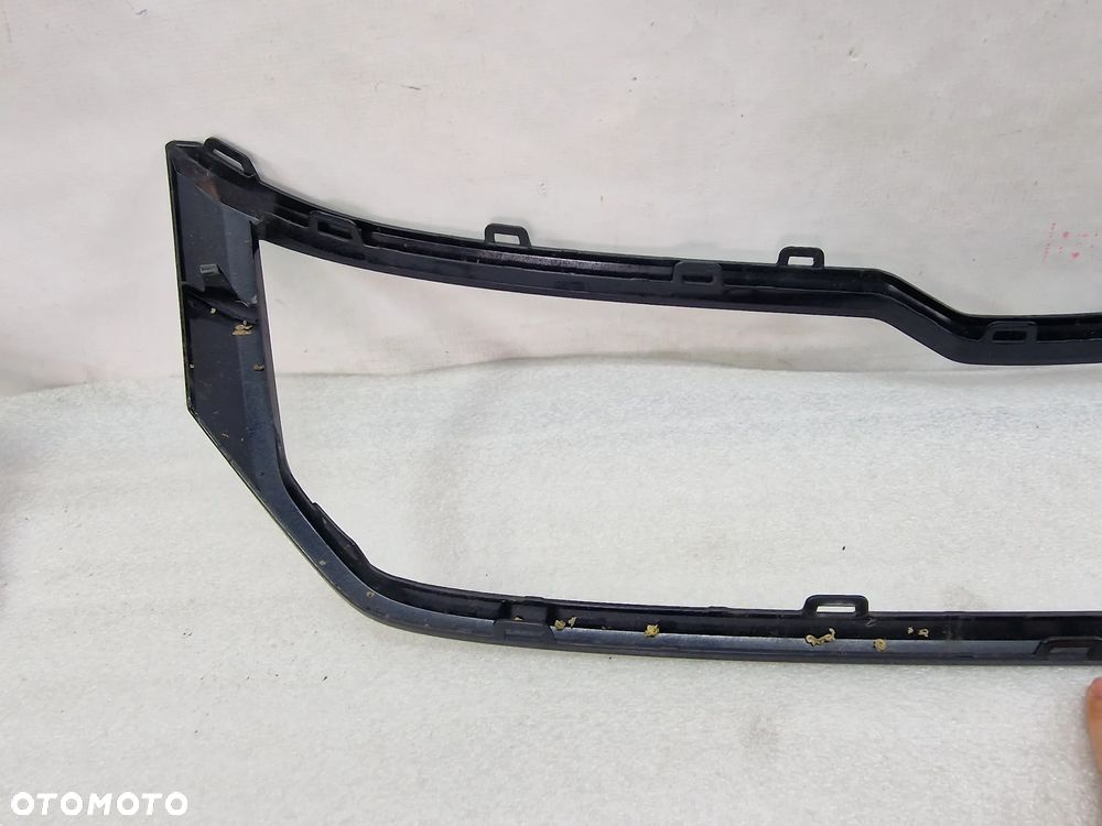 SKODA KODIAQ RS 17- RAMKA ATRAPY / GRILLA PRZEDNIEGO PRZÓD , NR 565853761A , NR AUKCJI GL811 - 9