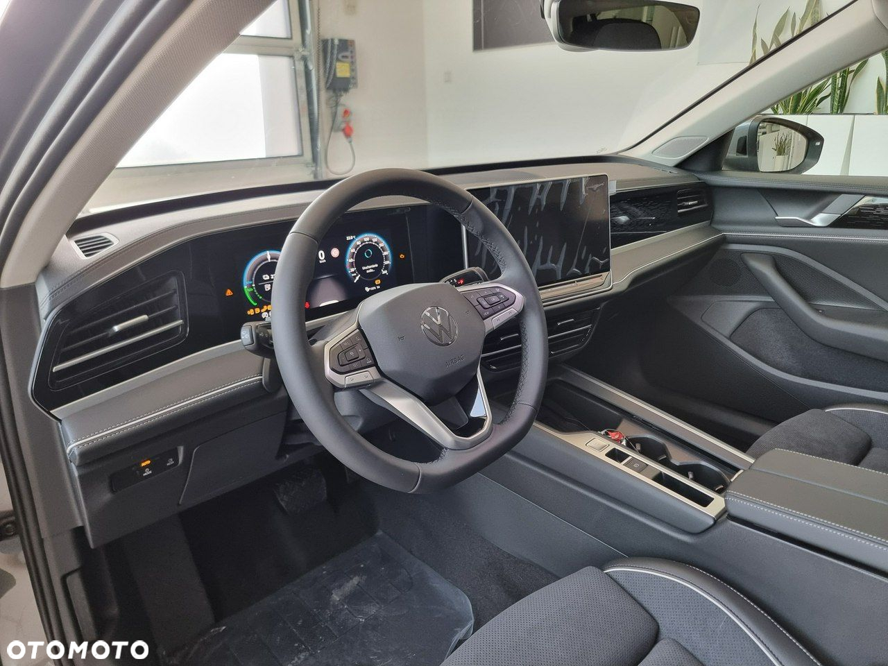 Volkswagen Passat 1.5 TSI eHybrid PHEV Business DSG - 10