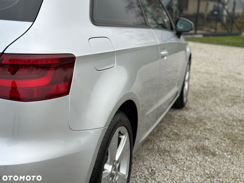 Audi A3 3-drzwiowe 1.4 TFSI S line Sportpaket - 15