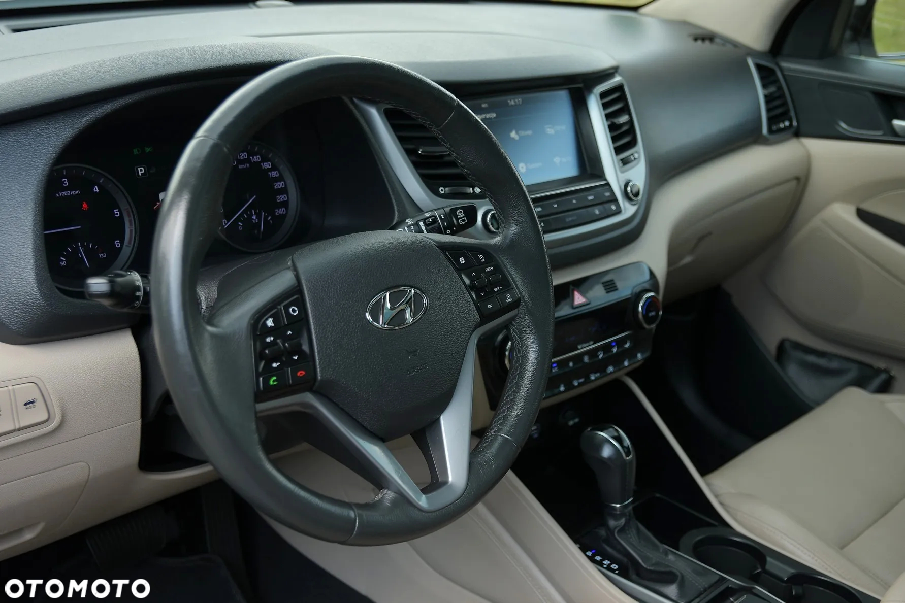 Hyundai Tucson 1.7 CRDI BlueDrive Design 2WD DCT - 21