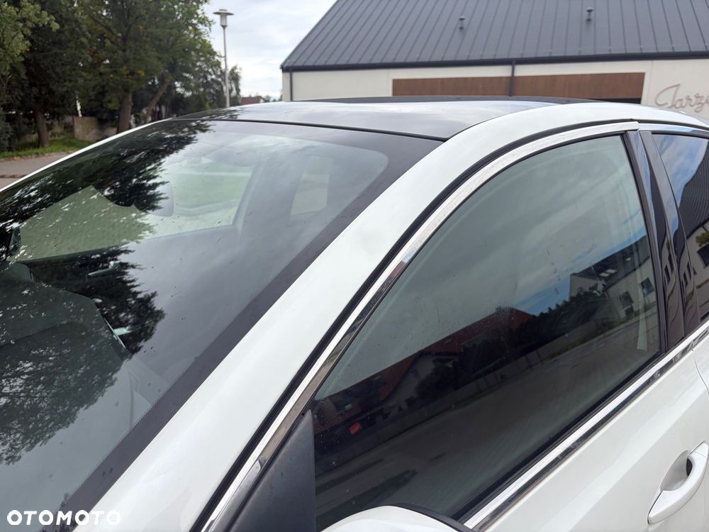 Peugeot 308 1.2 PureTech GPF GT Pack S&S - 17