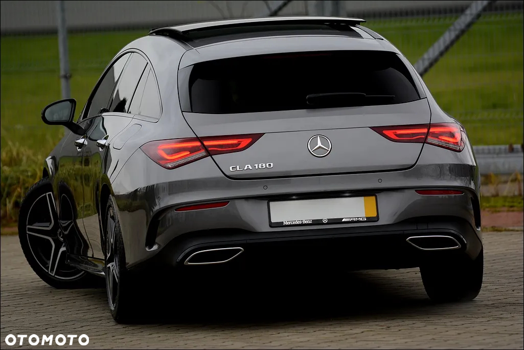 Mercedes-Benz CLA 180 Shooting Brake 7G-DCT AMG Line Advanced Plus - 3