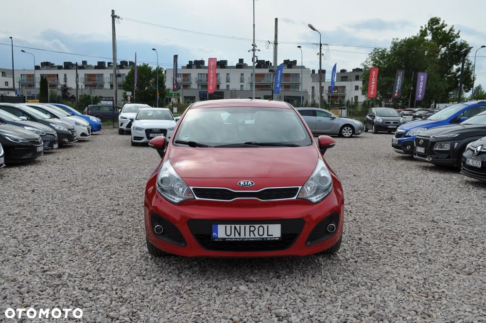 Kia Rio - 3