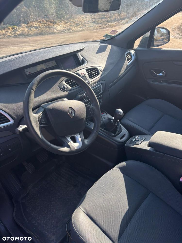 Renault Grand Scenic dCi 130 FAP Dynamique - 10