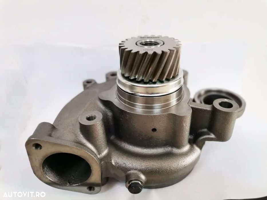 Pompa de apa motor kubota d950 - 1
