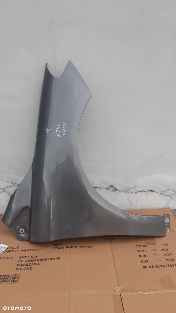 B KLASA W246 lift BŁOTNIK PRAWY PRZÓD 16r Okazja - 2