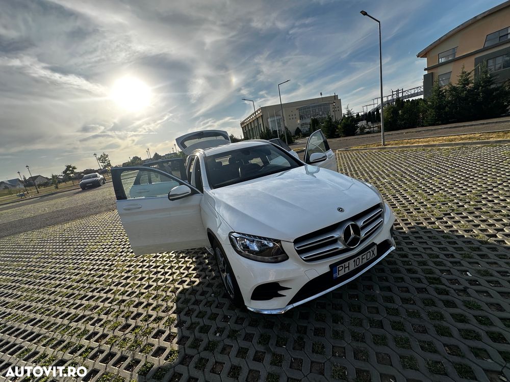 Mercedes-Benz GLC 220 d 4Matic 9G-TRONIC AMG Line - 9