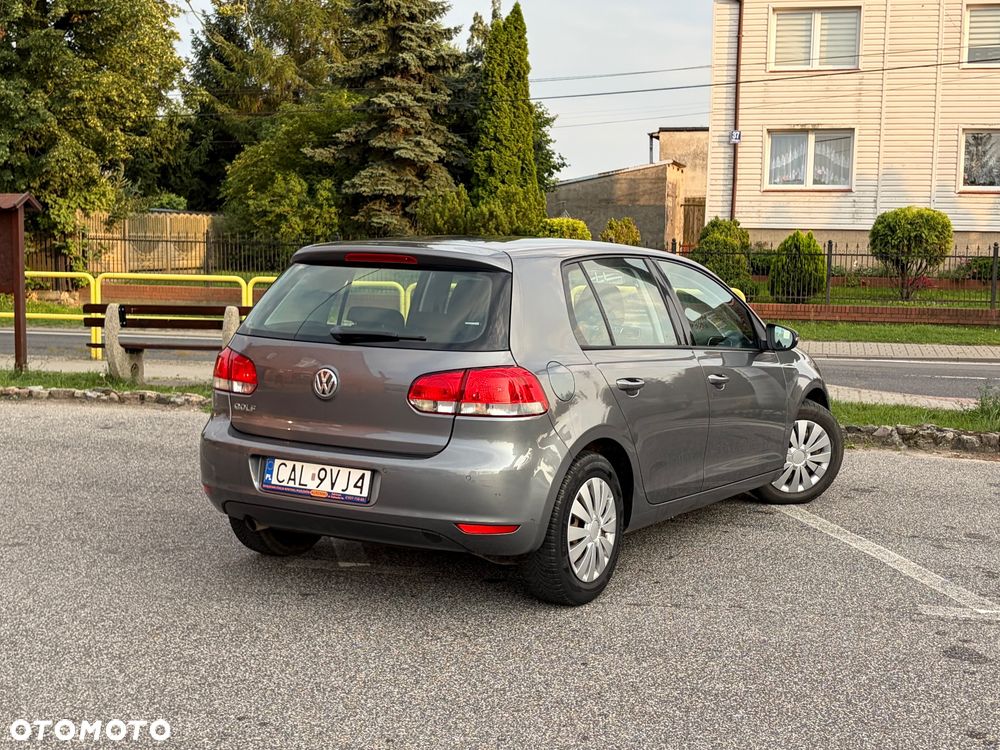 Volkswagen Golf 1.6 TDI DPF Comfortline - 12