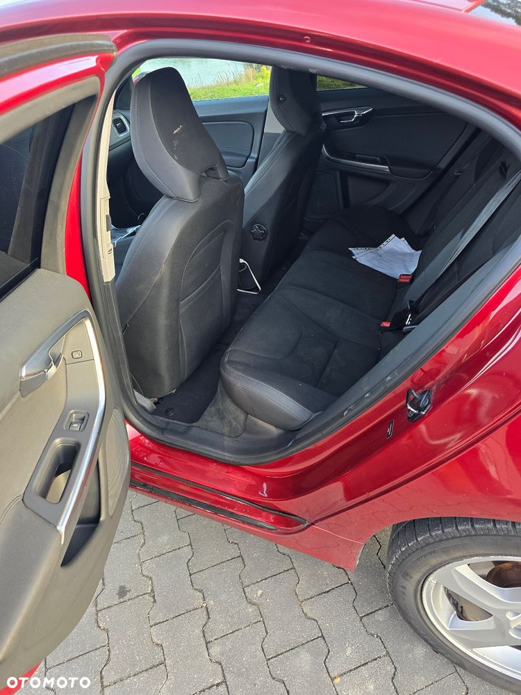 Volvo S60 2.5 T5 - 10