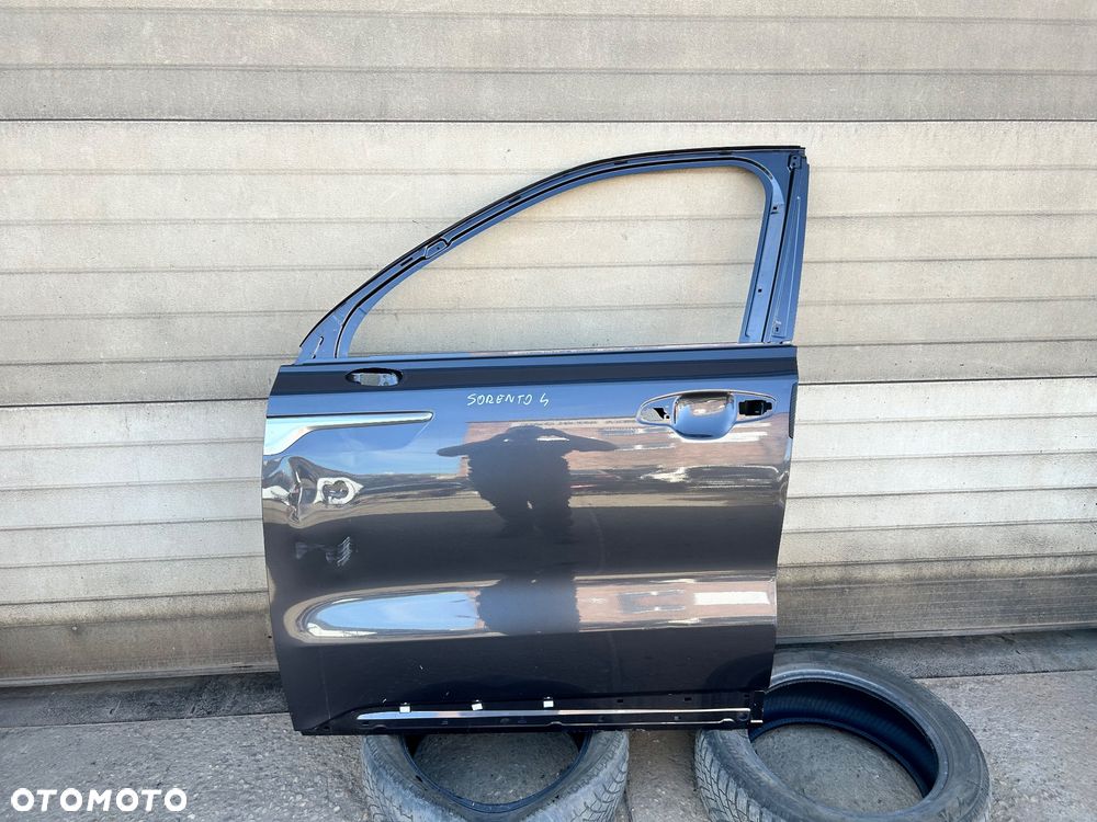 KIA SORENTO IV 4 DRZWI PRZÓD PRZEDNIE LEWE