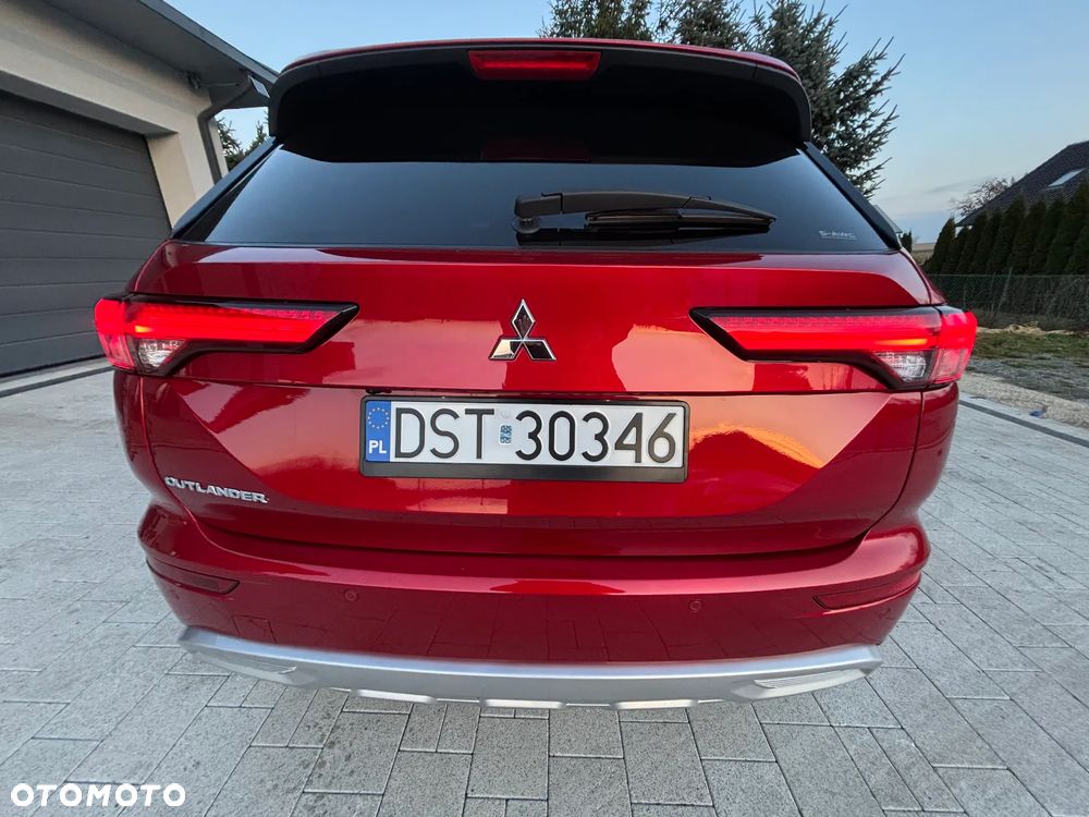 Mitsubishi Outlander - 7