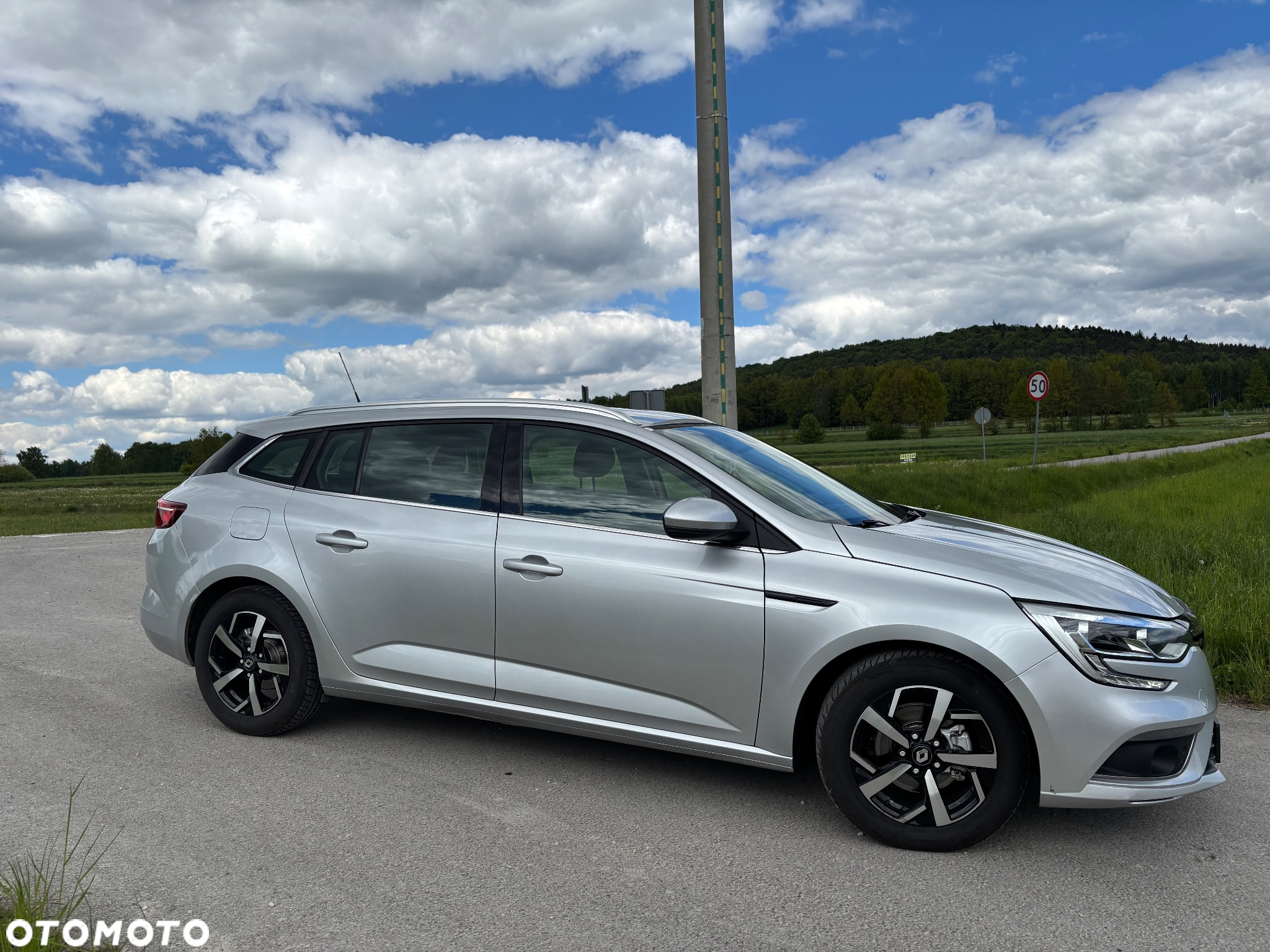 Renault Megane 1.5 Blue dCi Limited - 2