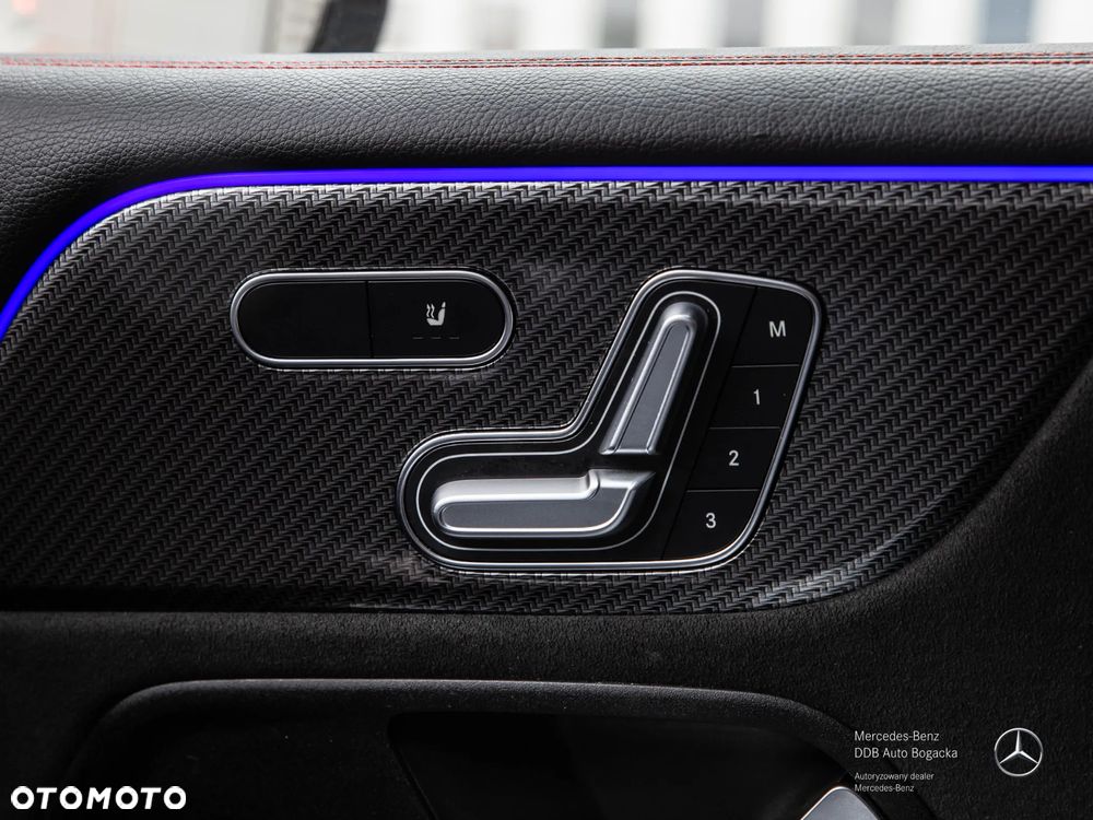 Mercedes-Benz GLB 200 d 4-Matic AMG Line 8G-DCT - 8