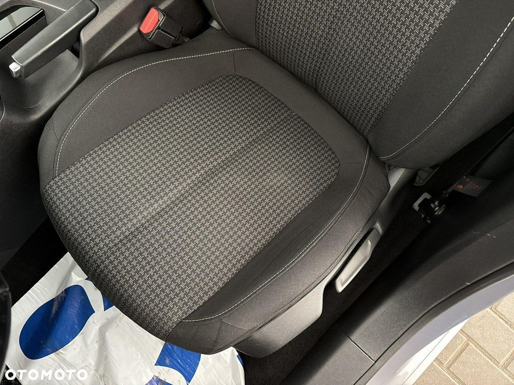 Peugeot 308 - 18