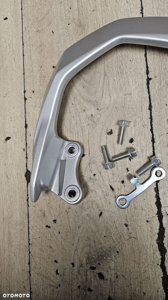 Uchwyt pasażera rączka Honda CB125 F - 7