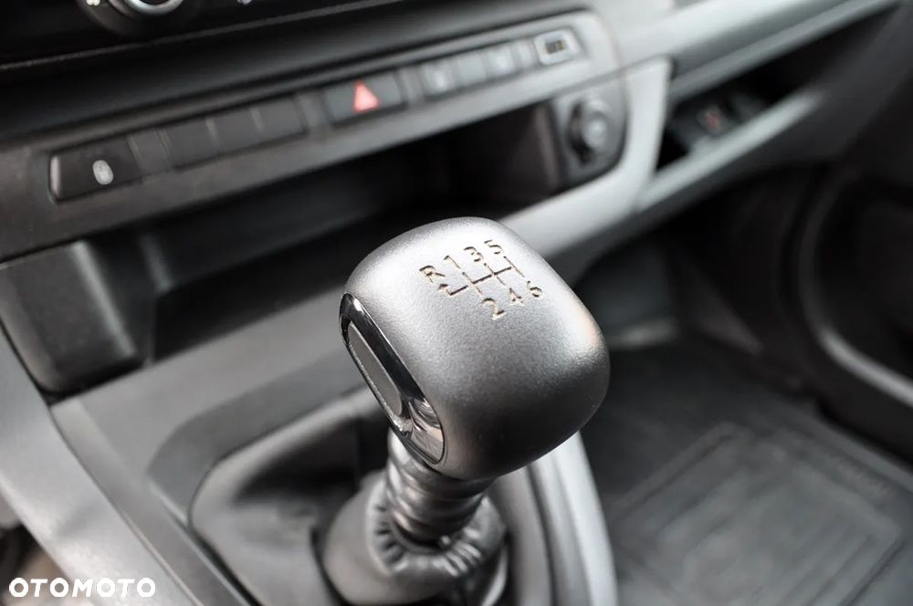 Toyota PROACE - 17
