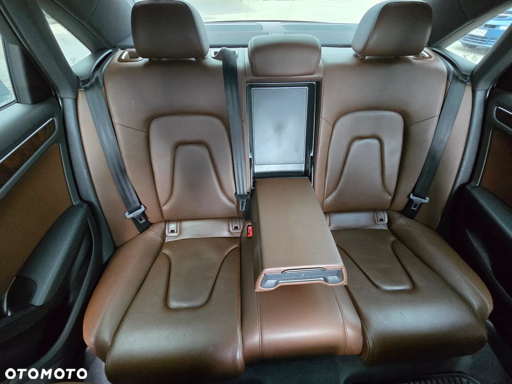 Audi A4 Limousine - 28