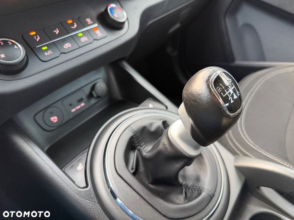 Kia Sportage - 17