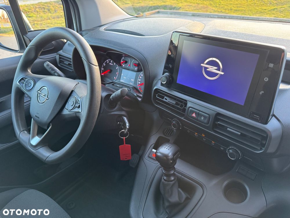 Opel Combo Life XL - 22