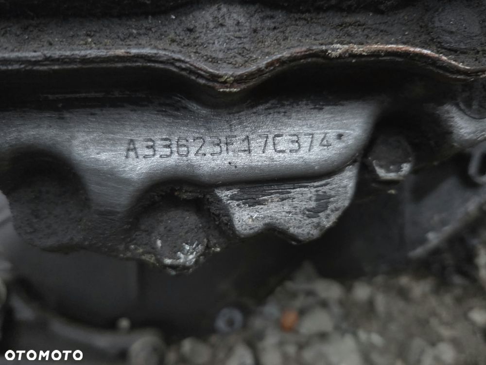 SKRZYNIA BIEGÓW MANUALNA Opel Vectra C 1.8 16V F17C374 - 3