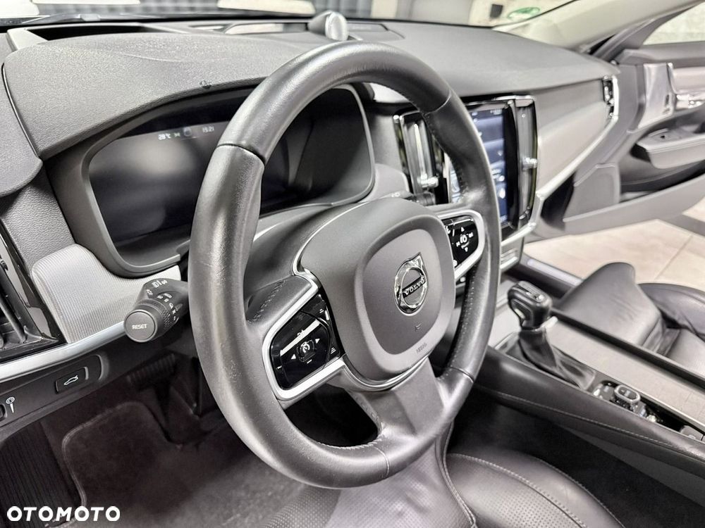 Volvo V90 D5 AWD Geartronic Inscription - 34