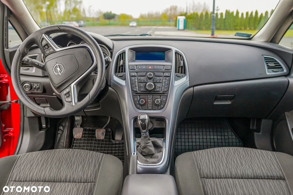 Opel Astra 1.4 T Enjoy EU6 - 10