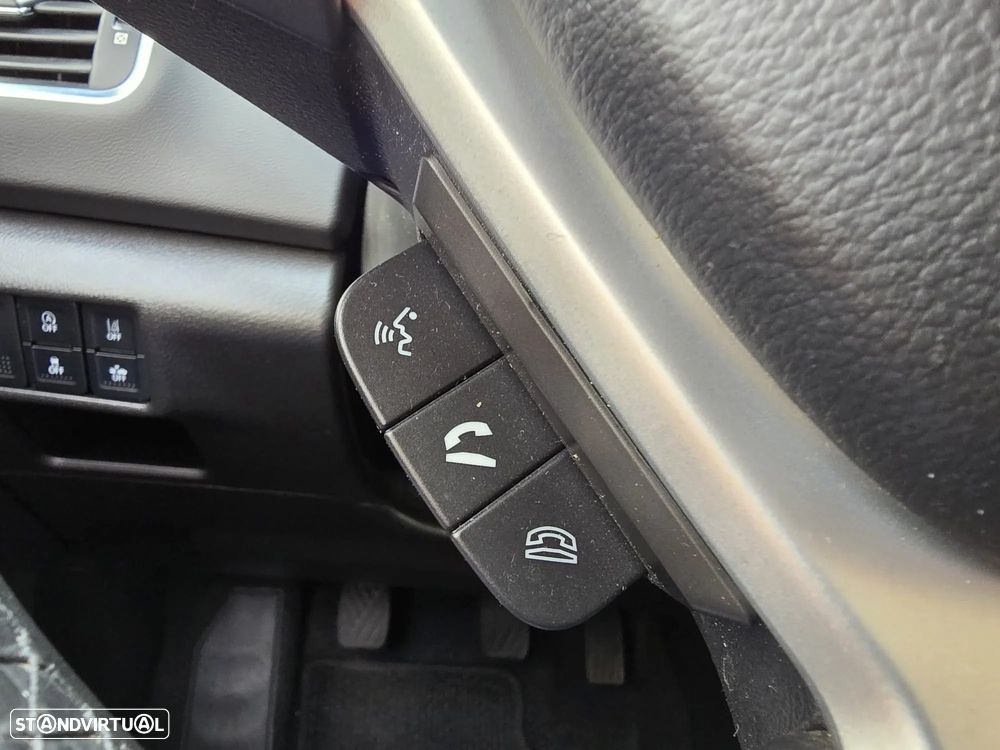 Suzuki S-Cross - 19