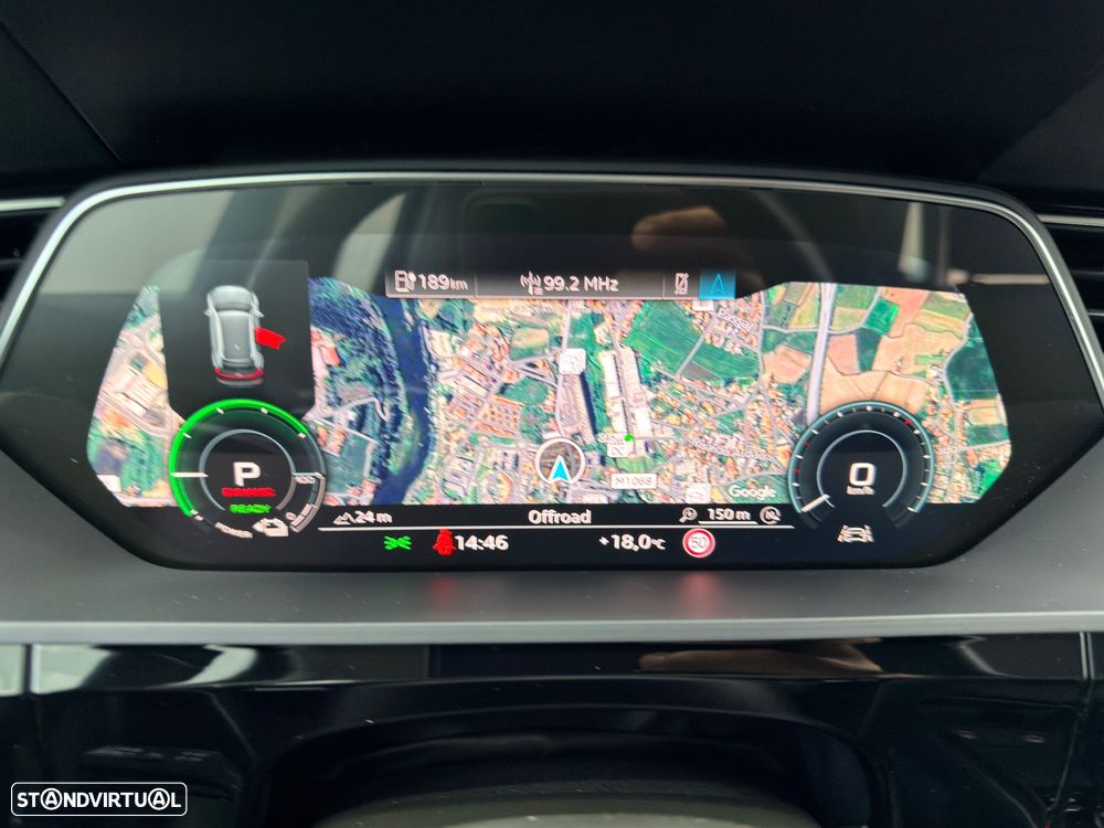 Audi Q8 e-Tron 50 quattro advanced - 31