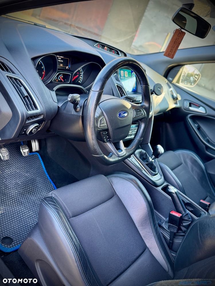 Ford Focus 2.3 EcoBoost S&S Allrad RS - 16