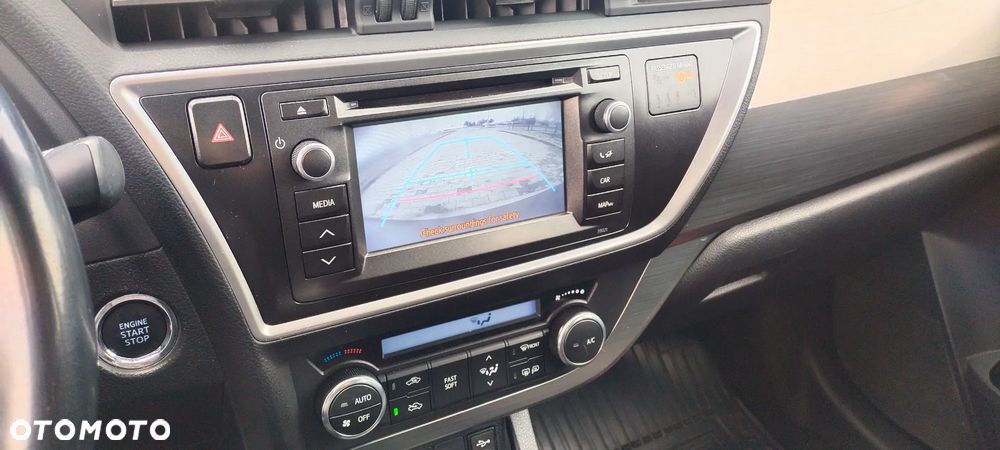 Toyota Auris 1.4 D-4D Edition - 15