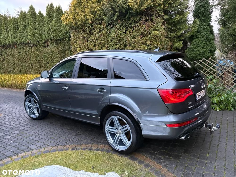 Audi Q7 - 16