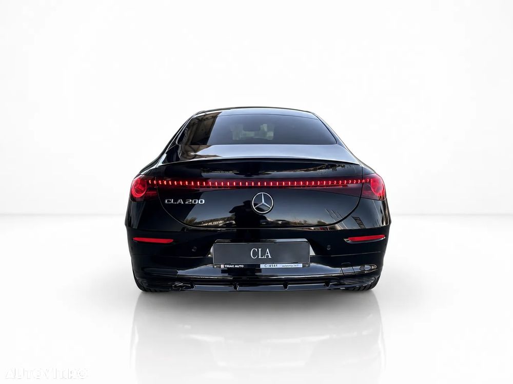 Mercedes-Benz CLA 200 - 7