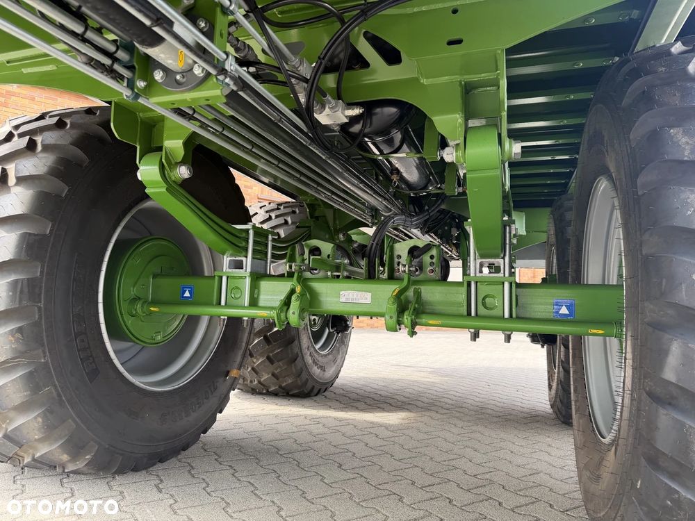 Bergmann Precyzyjny uniwersalny rozrzutnik wapna i obornika XPERT 4.22 - 24