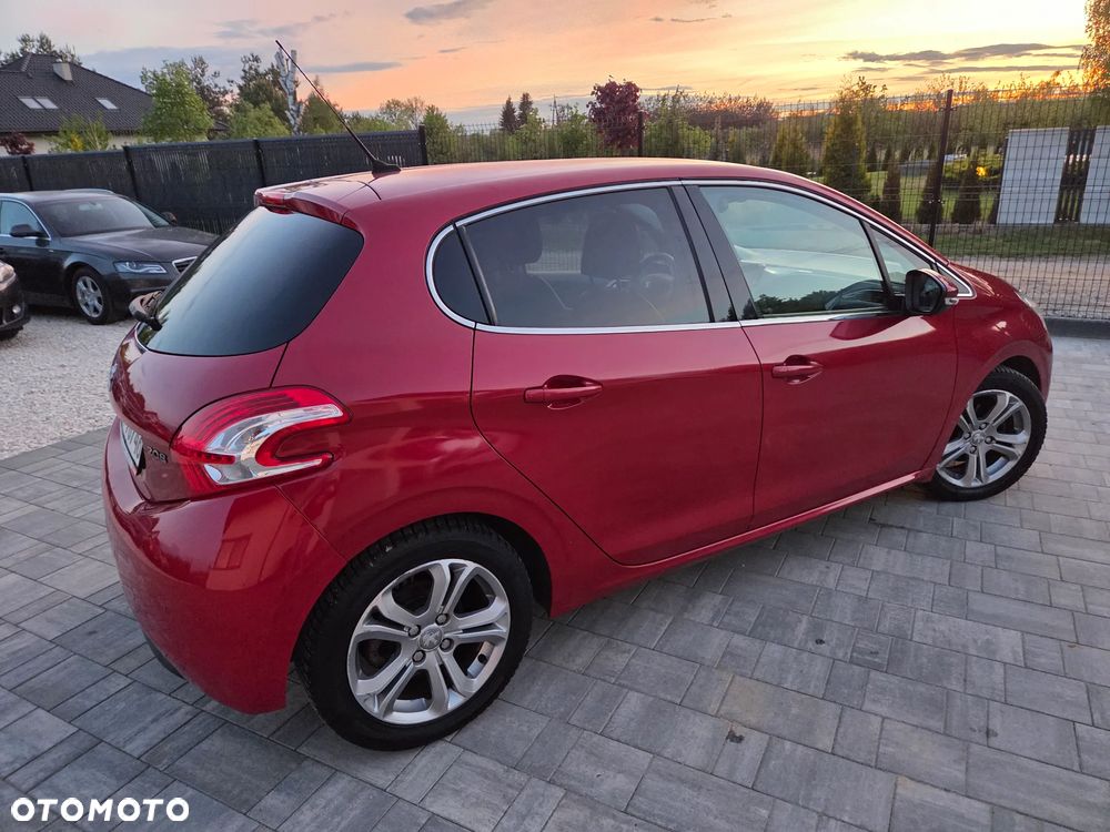 Peugeot 208 - 9