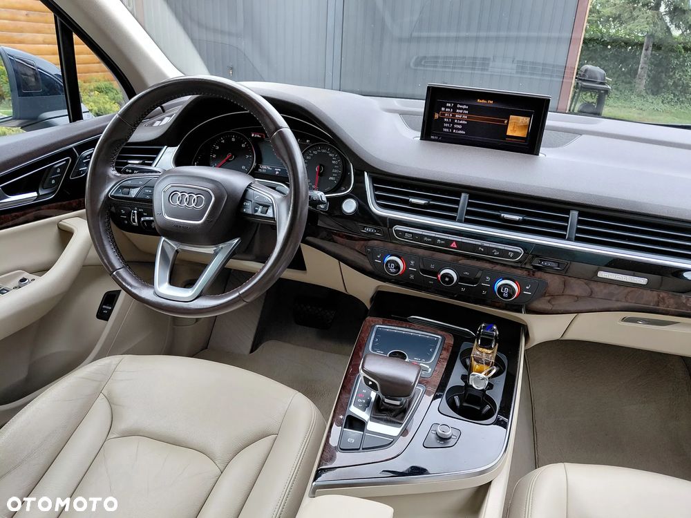 Audi Q7 - 29