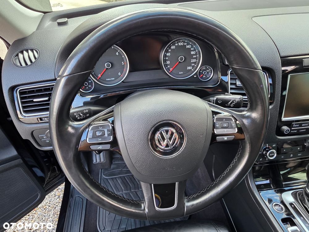 Volkswagen Touareg - 18