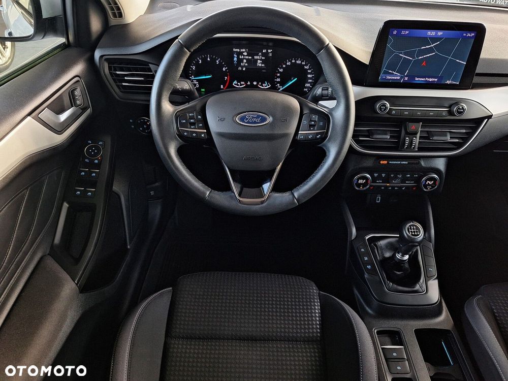Ford Focus 1.0 EcoBoost Trend Edition - 22